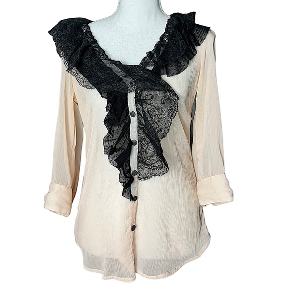 BKE: Boutique Peach Blouse with Black Lace Ruffle Trim -Size Small - Picture 1 of 8